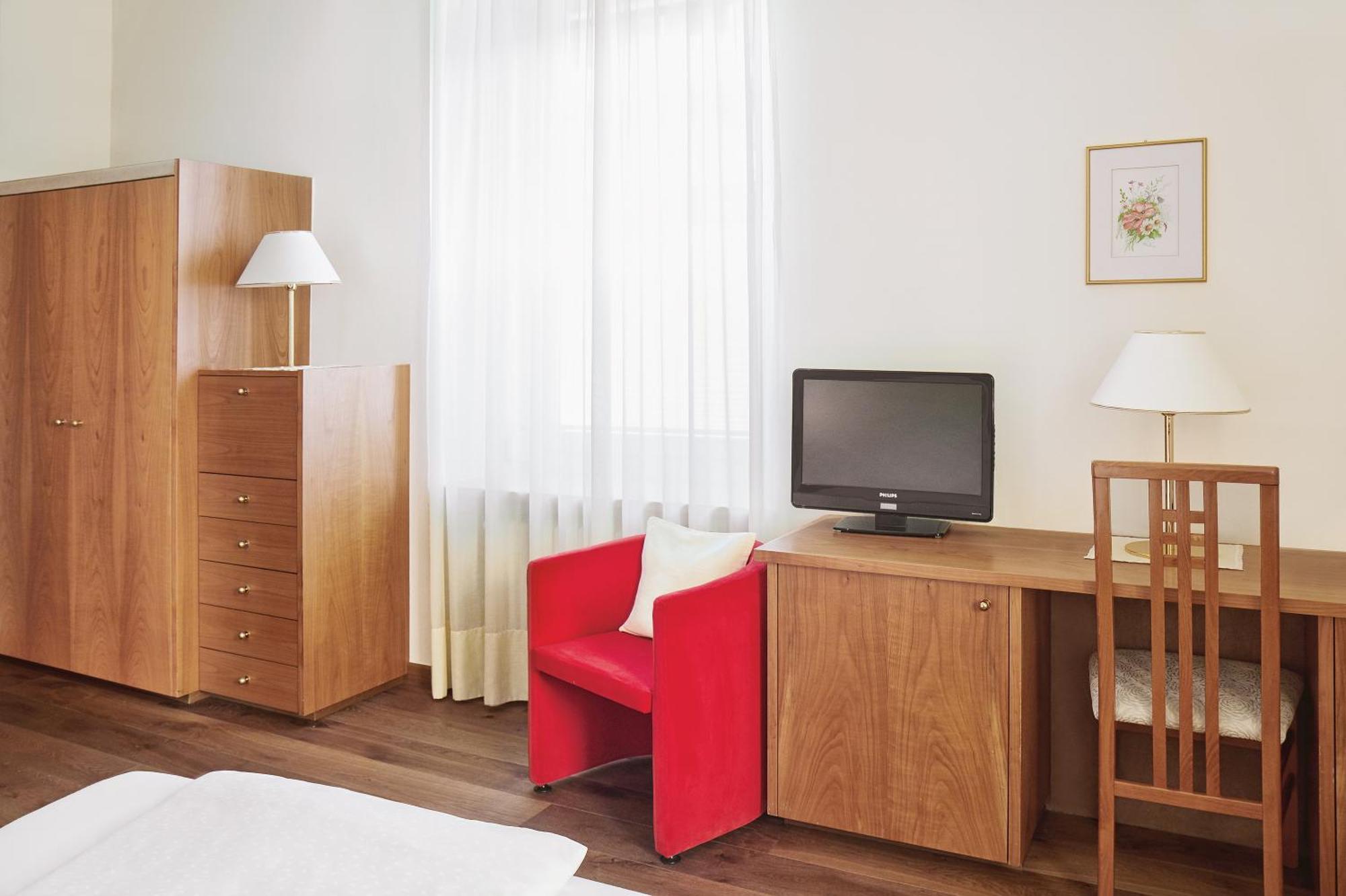 Hotel Sonnenhof Мерано Екстер'єр фото