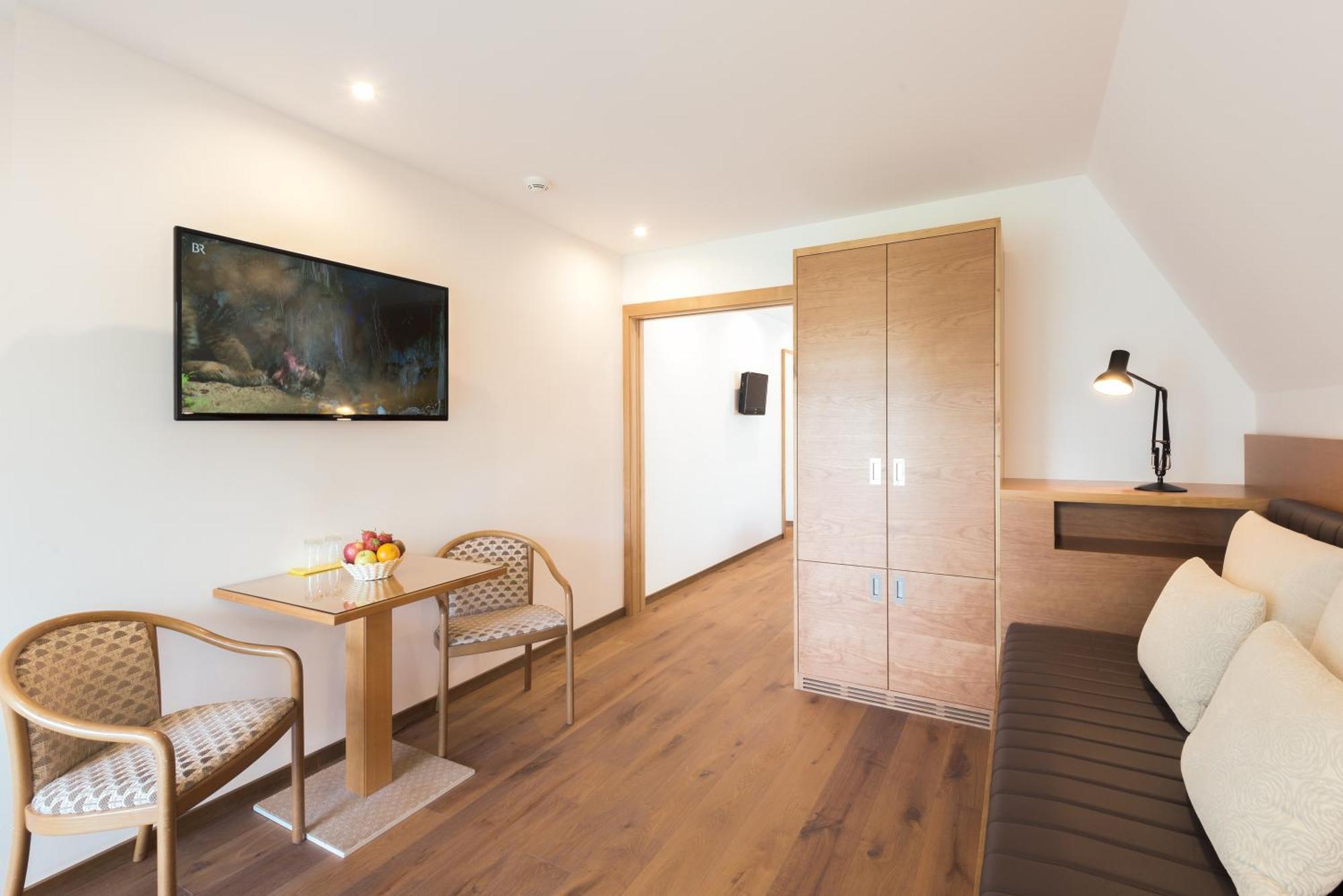 Hotel Sonnenhof Мерано Екстер'єр фото