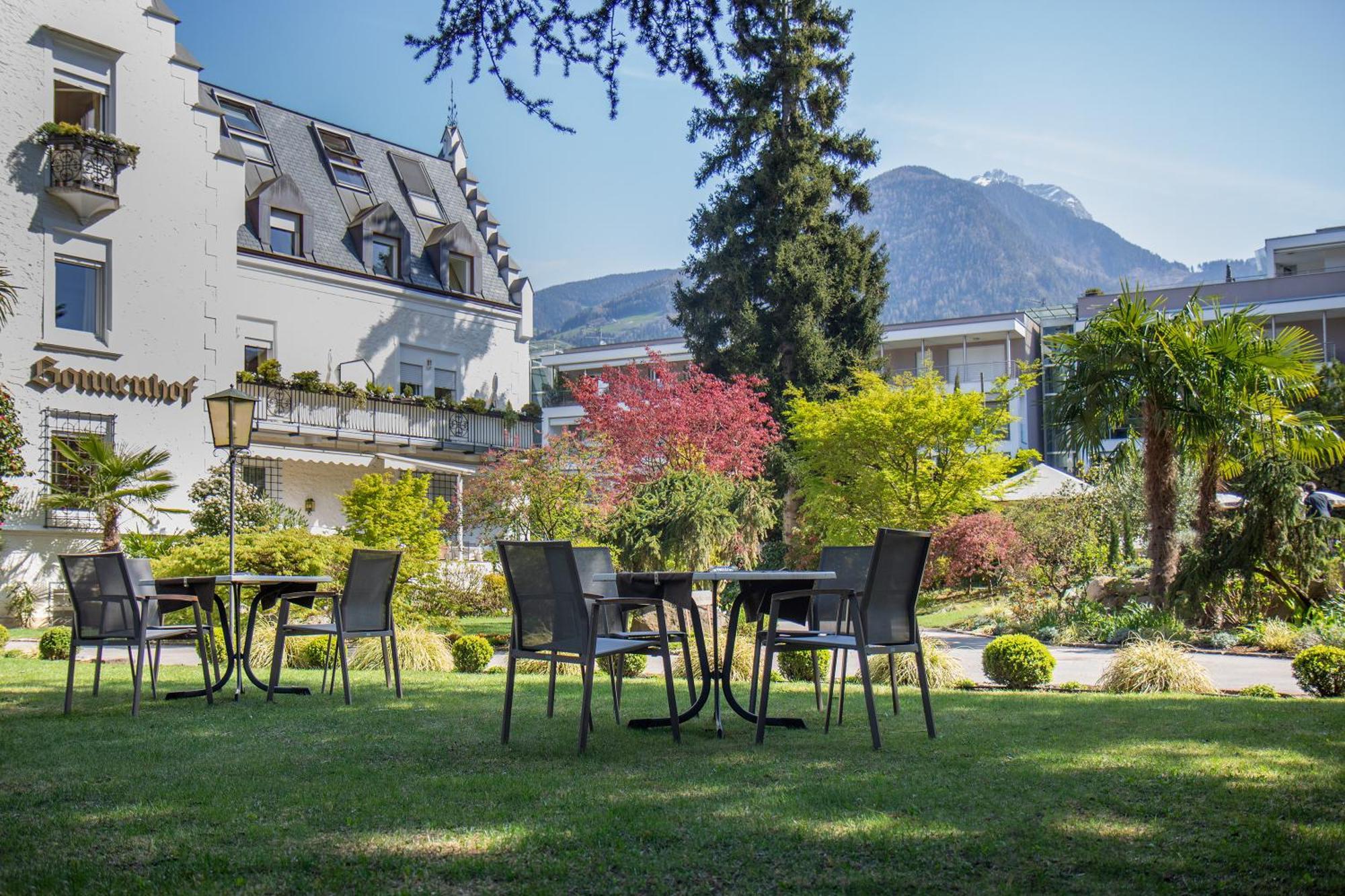 Hotel Sonnenhof Мерано Екстер'єр фото